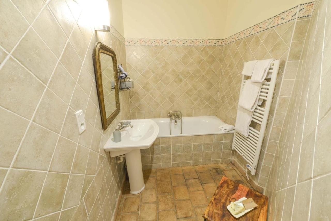 Hotel Palazzu Pigna Bagian luar foto