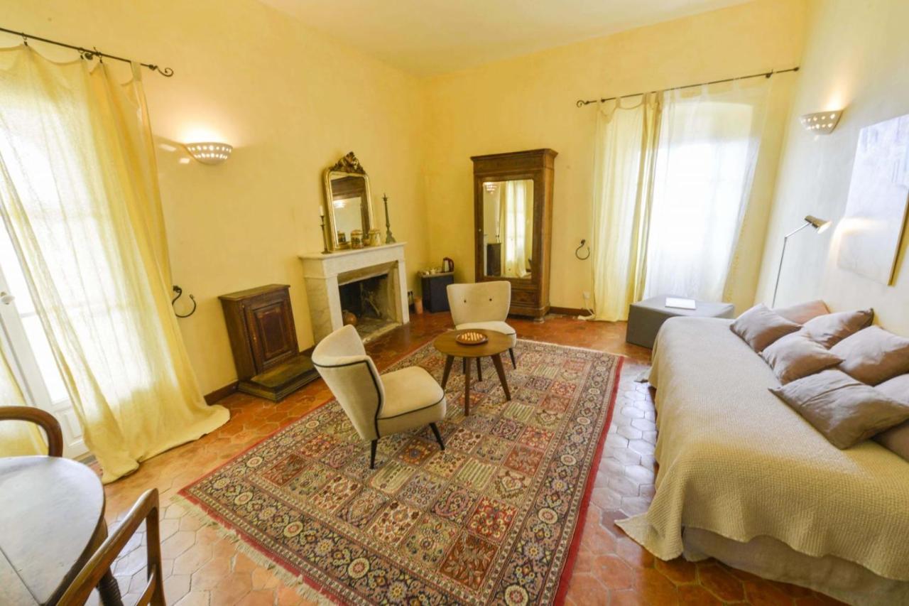 Hotel Palazzu Pigna Bagian luar foto